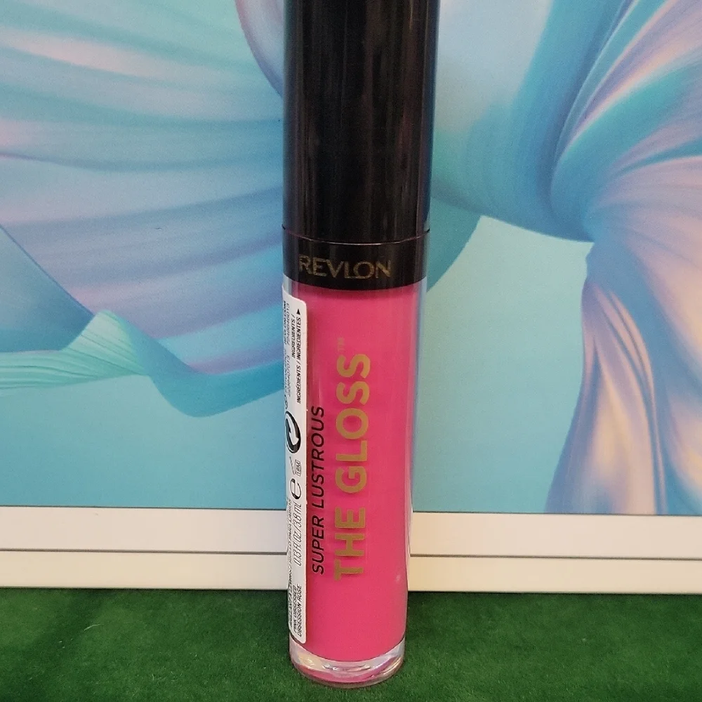 Revlon Super Lustrous The Gloss New Sealed Tube - 232 Pink Obsessed